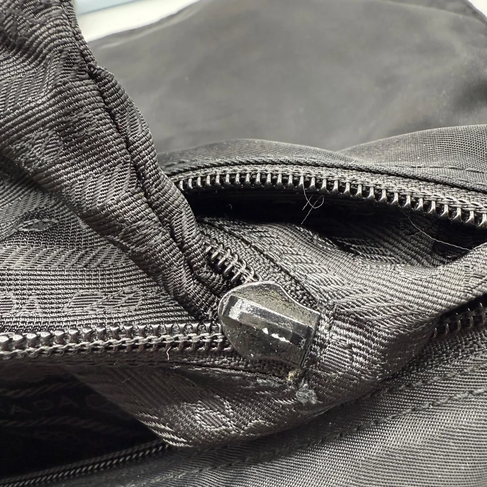 Prada Black Nylon Messenger Crossbody Bag Authentic Logo Buckle Shoulder Satchel